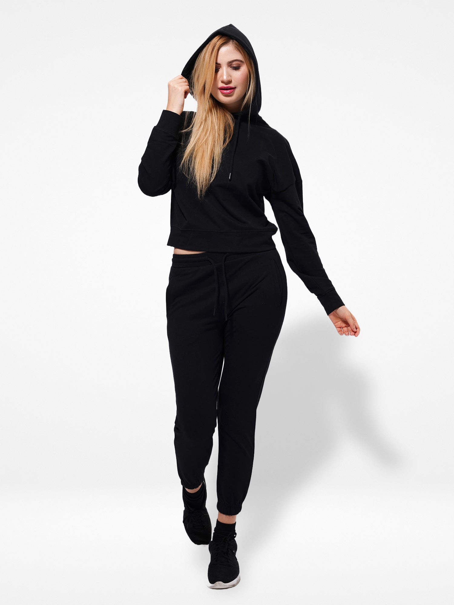 Women Black Hoodies Joggers Set in Premium Cotton - Inteblu™