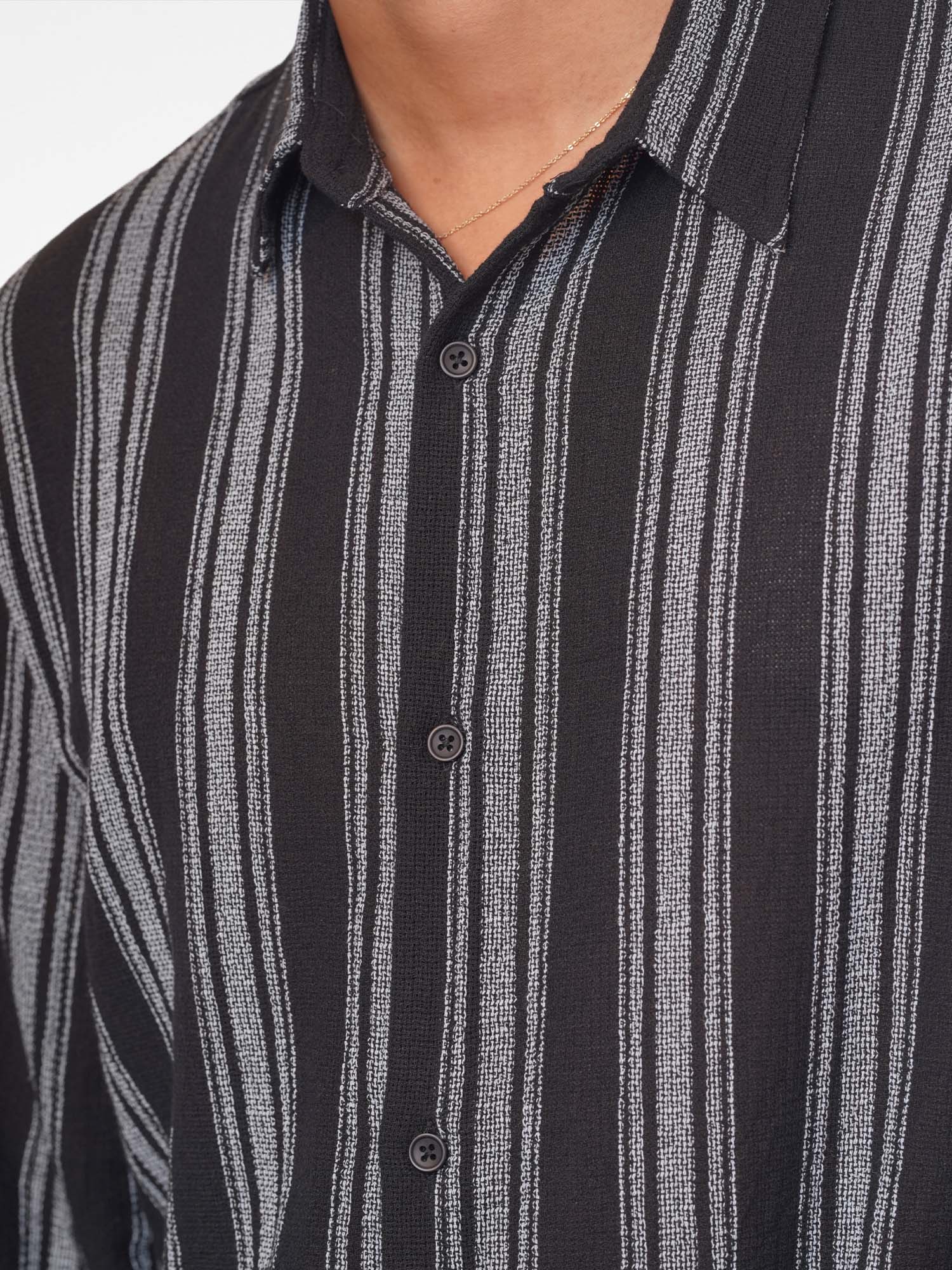 Men's Full Sleeve Casual Shirt Spread Collar Black Stripes - Inteblu™