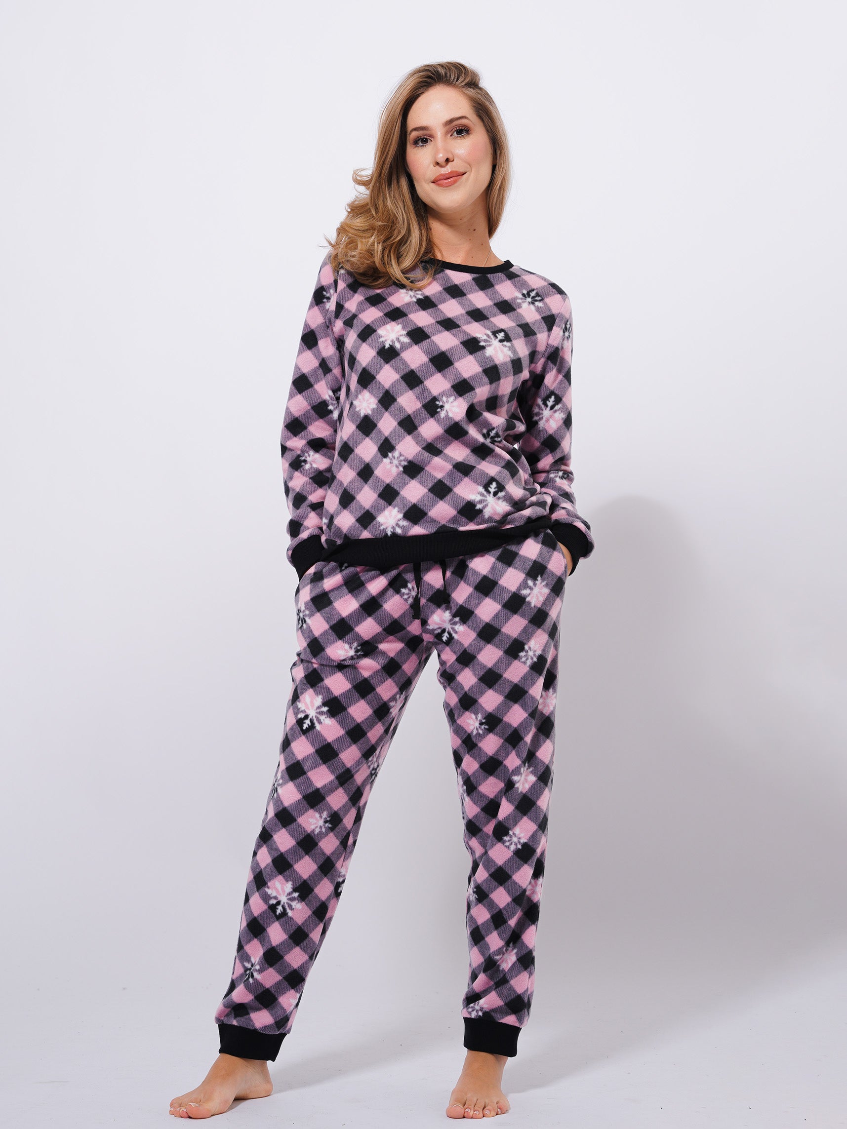 Classy Check Women Christmas Wear Pyjama Set - inteblu