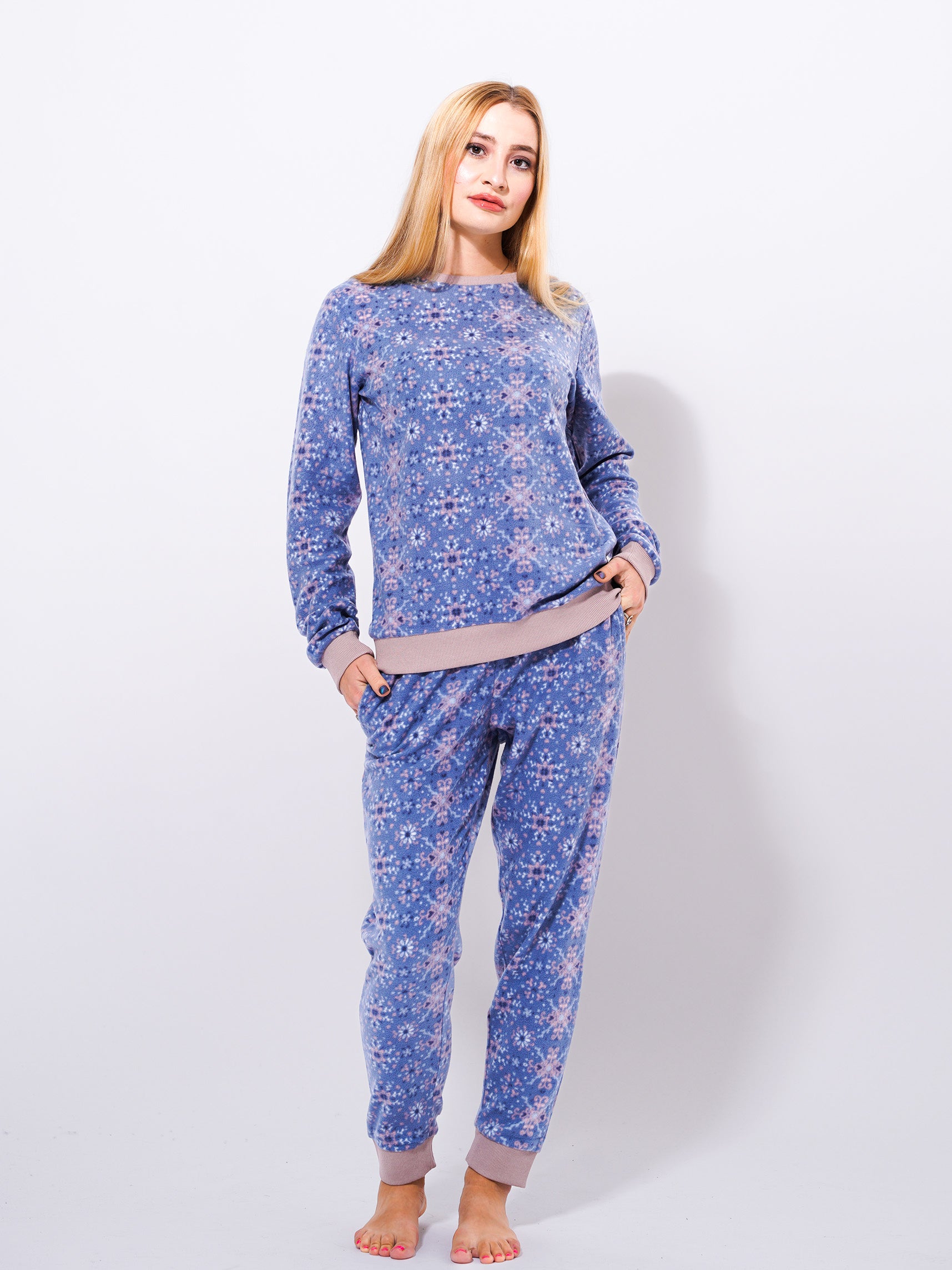 Micro Polar Fleece Blue christmas print Print Women Sleepwear Long Sleeve Pyjama Set - inteblu