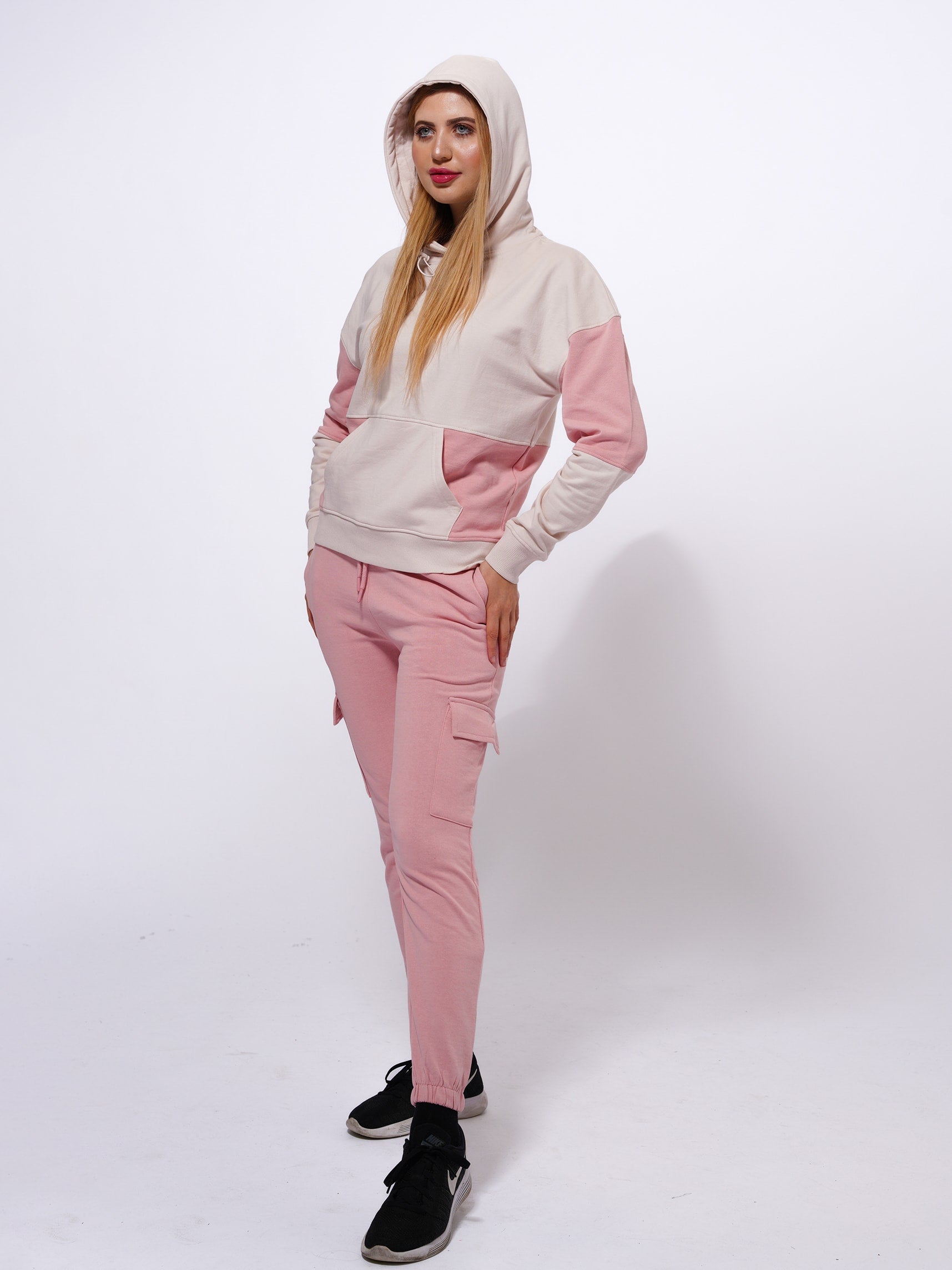 Women's Pink Hoodies & Joggers Set in Premium Cotton | Stylish Lounge and Relaxation Wear - inteblu